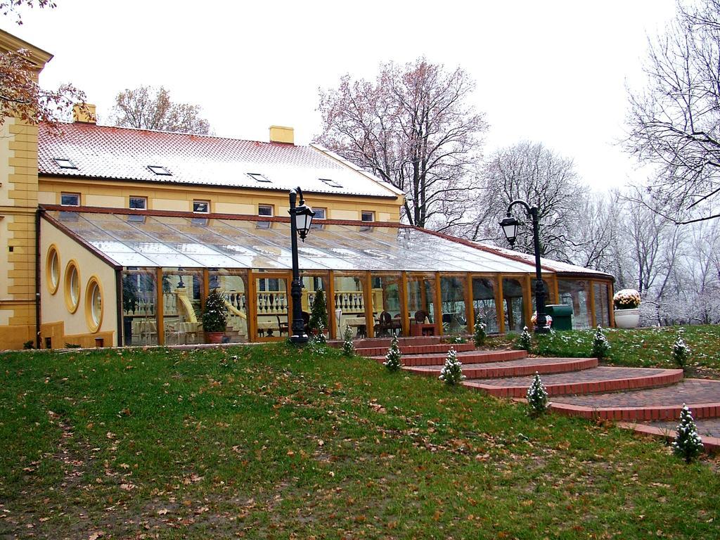 Palac Piorunow & Spa Kwiatkowice Exterior foto