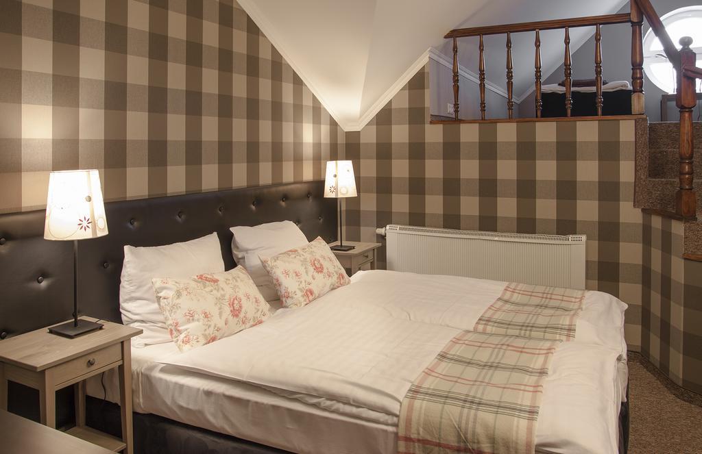 Palac Piorunow & Spa Kwiatkowice Zimmer foto