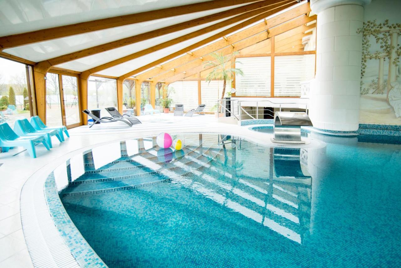 Palac Piorunow & Spa Kwiatkowice Exterior foto